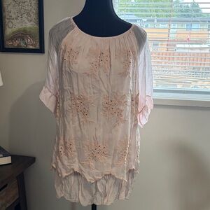 Floral Embroidered Blouse in Soft Pink